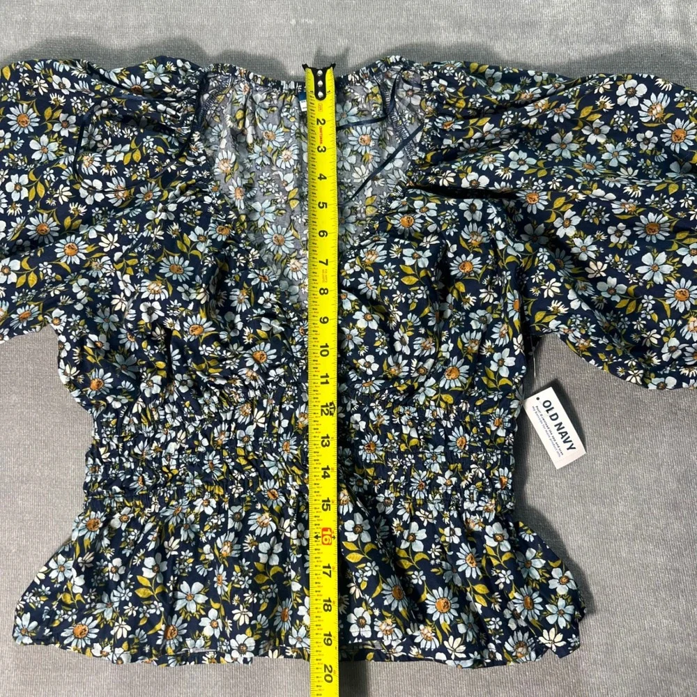 Old Navy Womens Small Navy Floral Puff Sleeve Smocked Peplum Top 704150-01-1 NEW